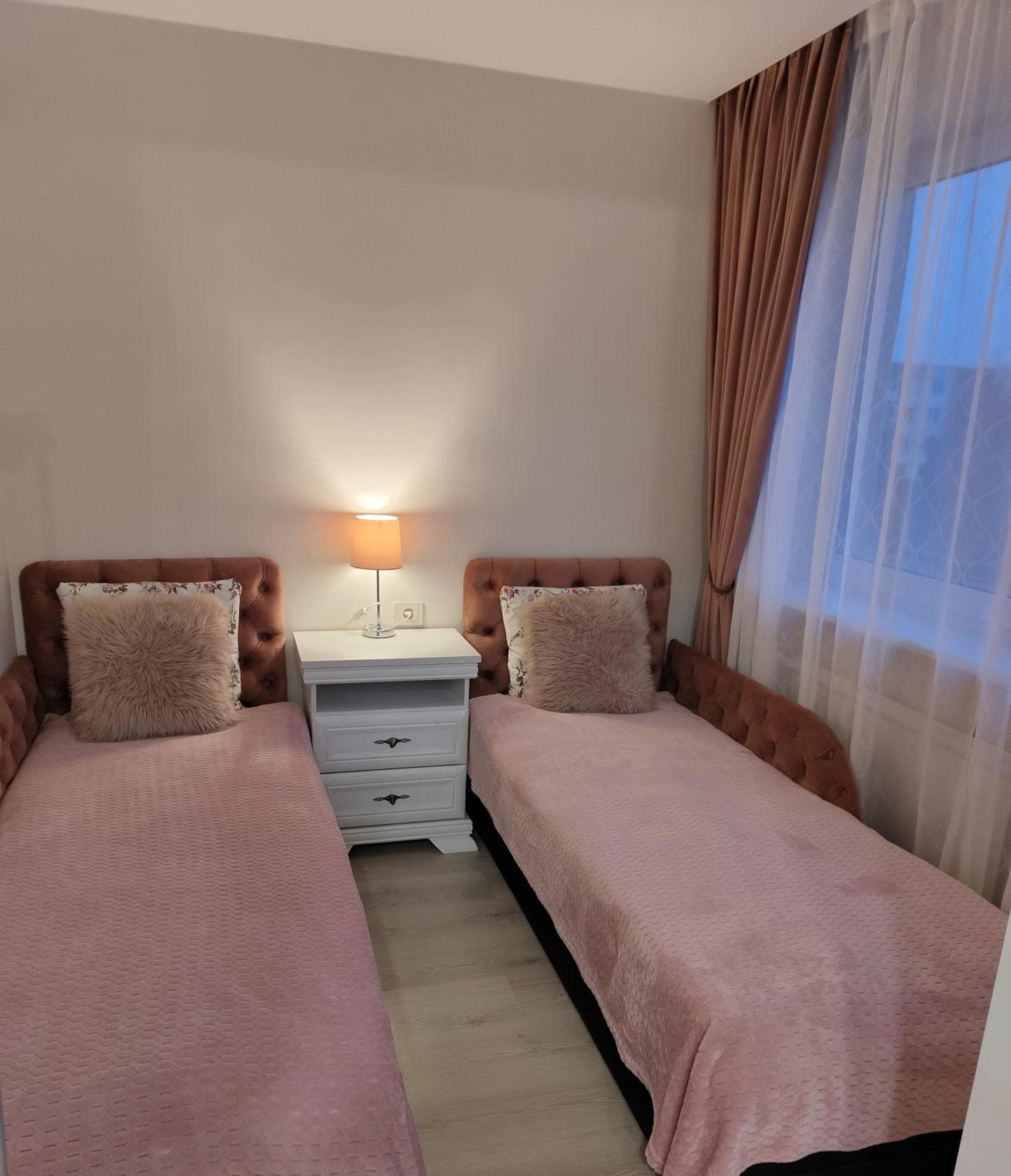 A. G. Central Apartaments 希奥利艾 外观 照片